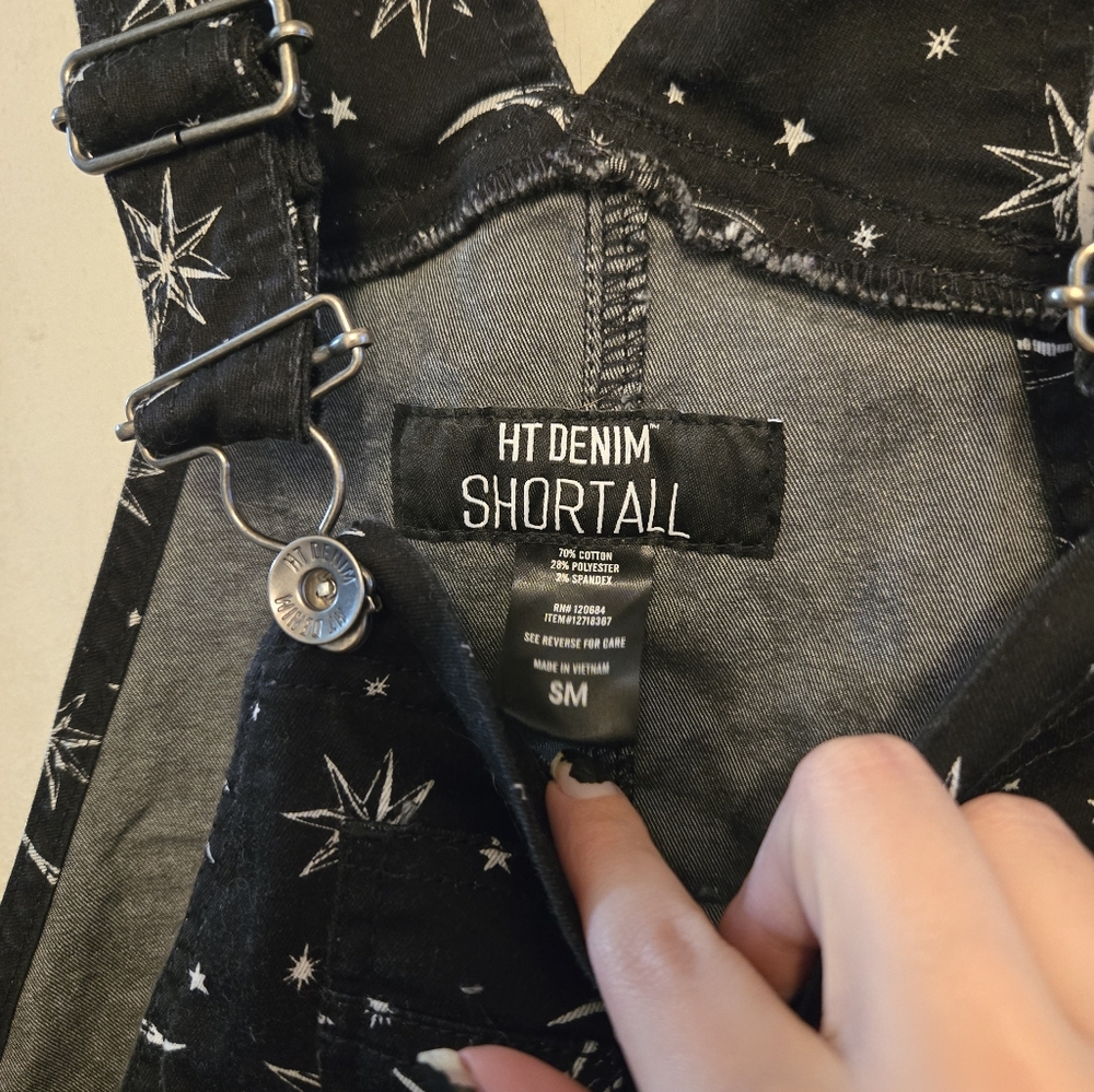 Celestial overall shorts - Picture 2 of 3